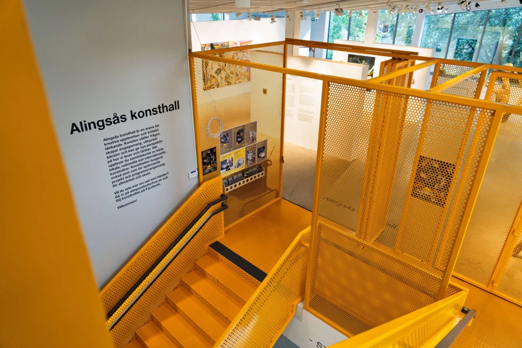 Alingsås Konsthall, entré och trappa