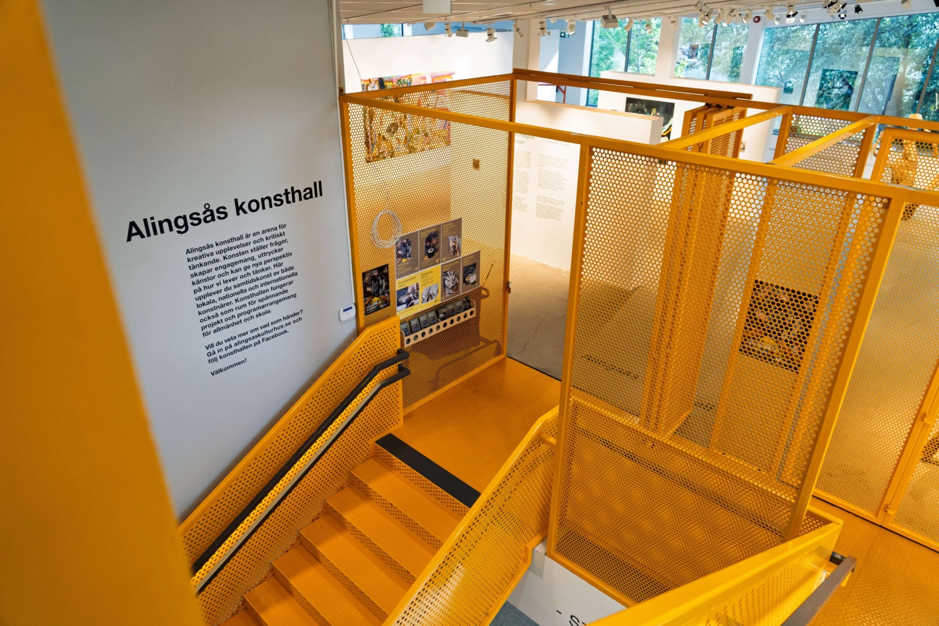 Alingsås Konsthall, entré och trappa